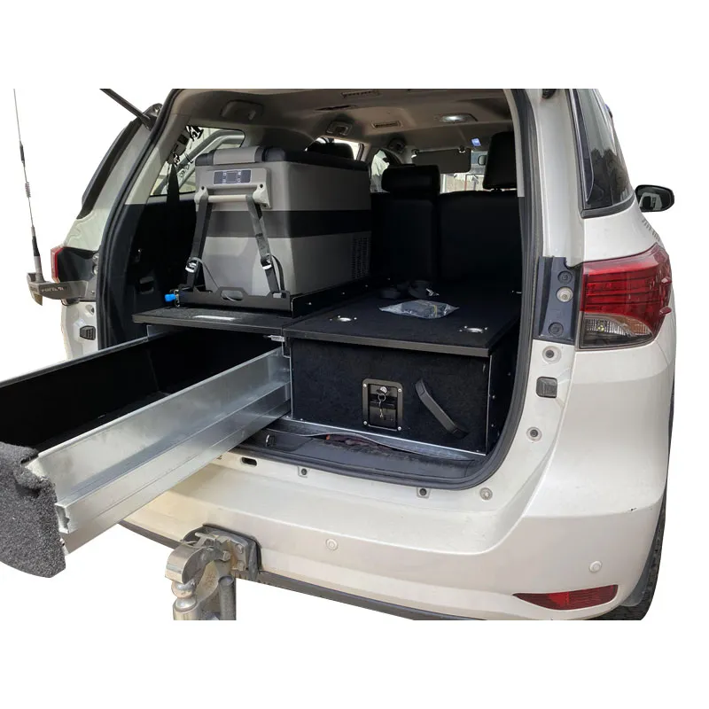 Mục đích của việc sử dụng ngăn kéo phía sau xe hơi là gì?